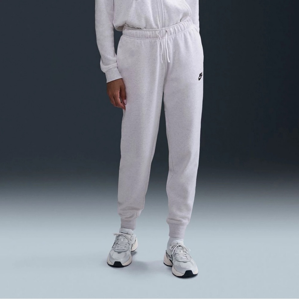 Nike Sportswear Club Fleece Midrise Joggers Birch Heather Large